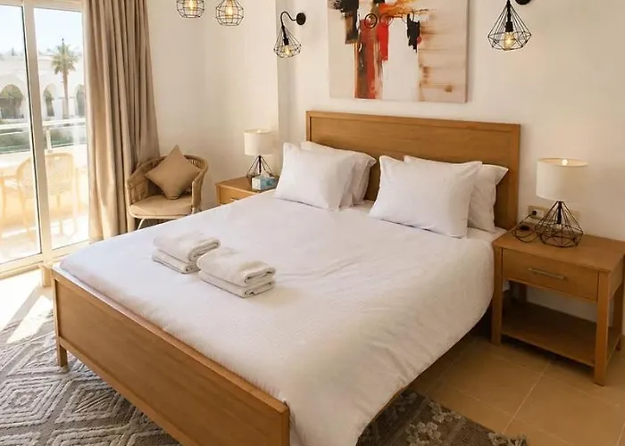Spacious 2 Bedroom With Pool And Piazza View In Sahl Hasheesh Hurghada