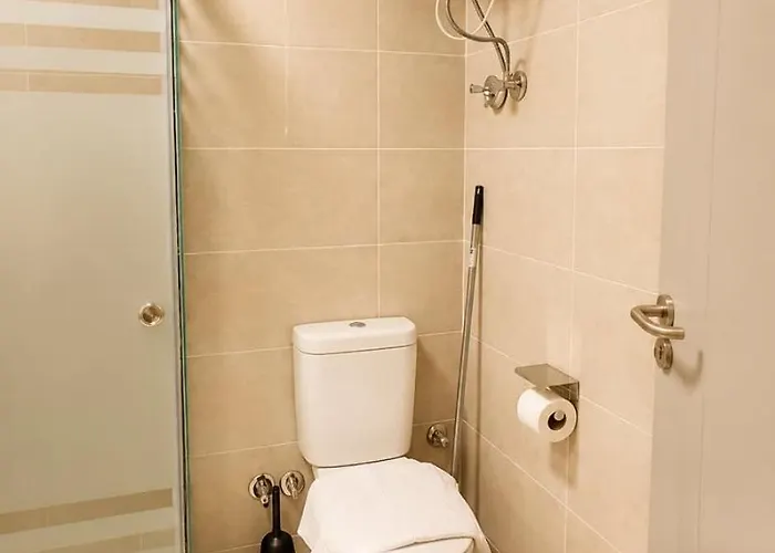 Apartment Spacious 2 Bedroom With Pool And Piazza View In Sahl Hasheesh *