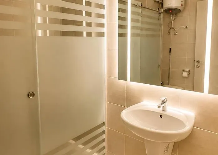 Spacious 2 Bedroom With Pool And Piazza View In Sahl Hasheesh Apartment *
