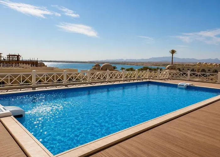 Spacious 2 Bedroom With Pool And Piazza View In Sahl Hasheesh * Hurghada